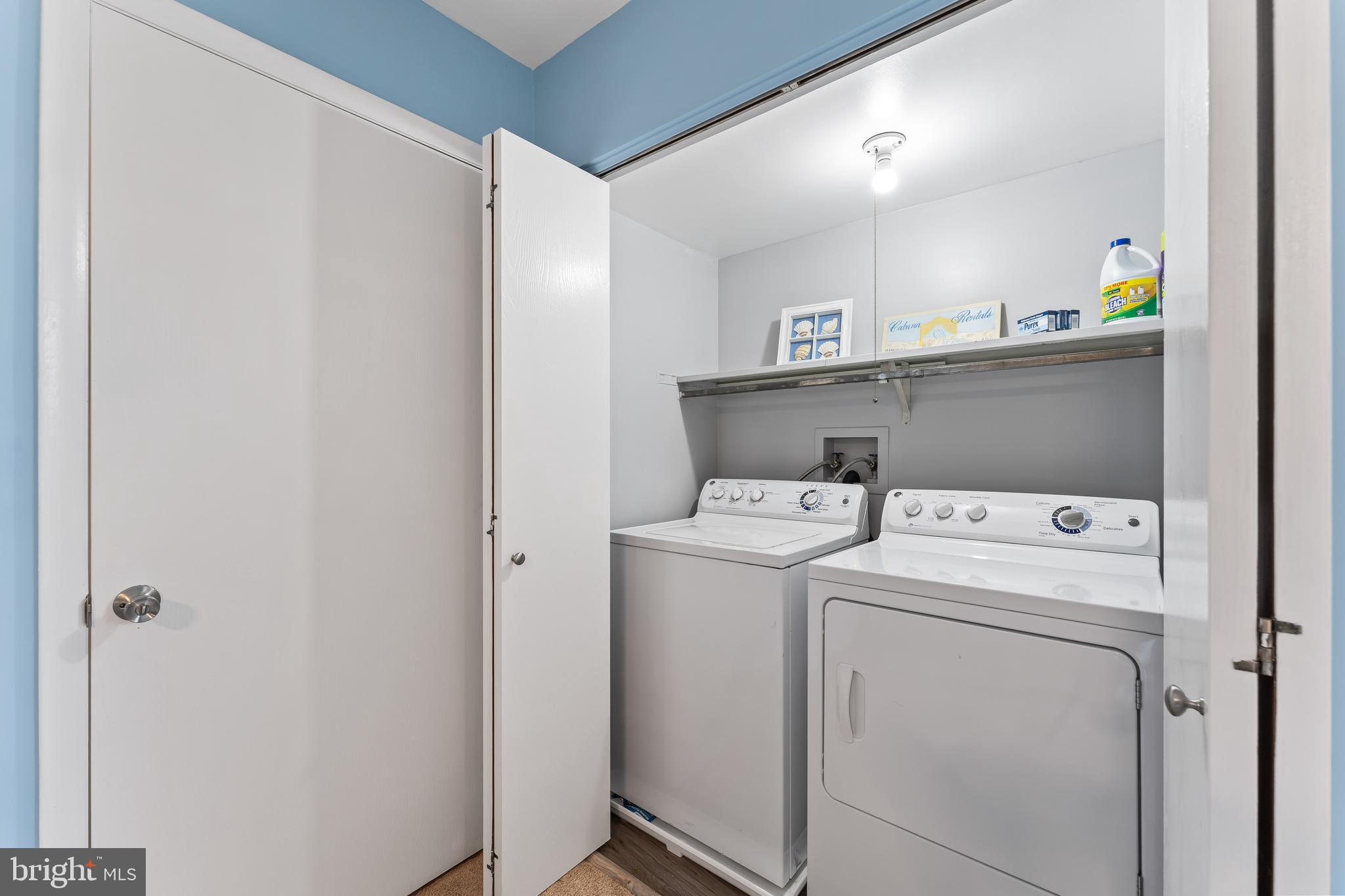 715 Washington Colonial Beach, Unit 15 Colonial Beach, VA 22443 - Photo 25 of 42 a utility room with dryer and washer