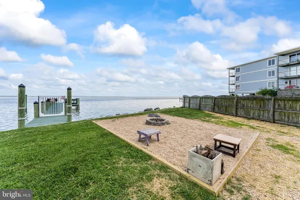 $2,300 | 715 Washington Colonial Beach, Unit 15, Colonial Beach, VA 22443