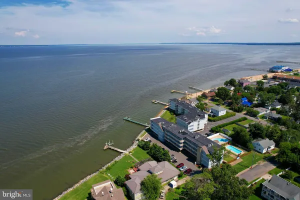 $2,300 | 715 Washington Colonial Beach, Unit 15, Colonial Beach, VA 22443