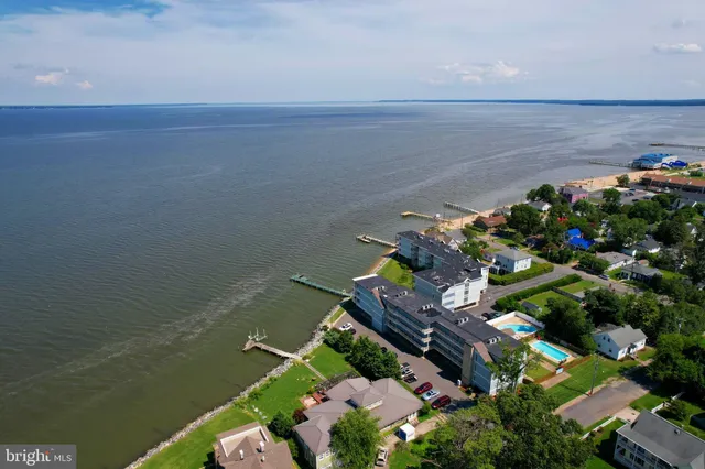 $2,300 | 715 Washington Colonial Beach, Unit 15, Colonial Beach, VA 22443