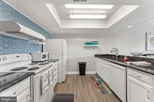 $2,300 | 715 Washington Colonial Beach, Unit 15, Colonial Beach, VA 22443