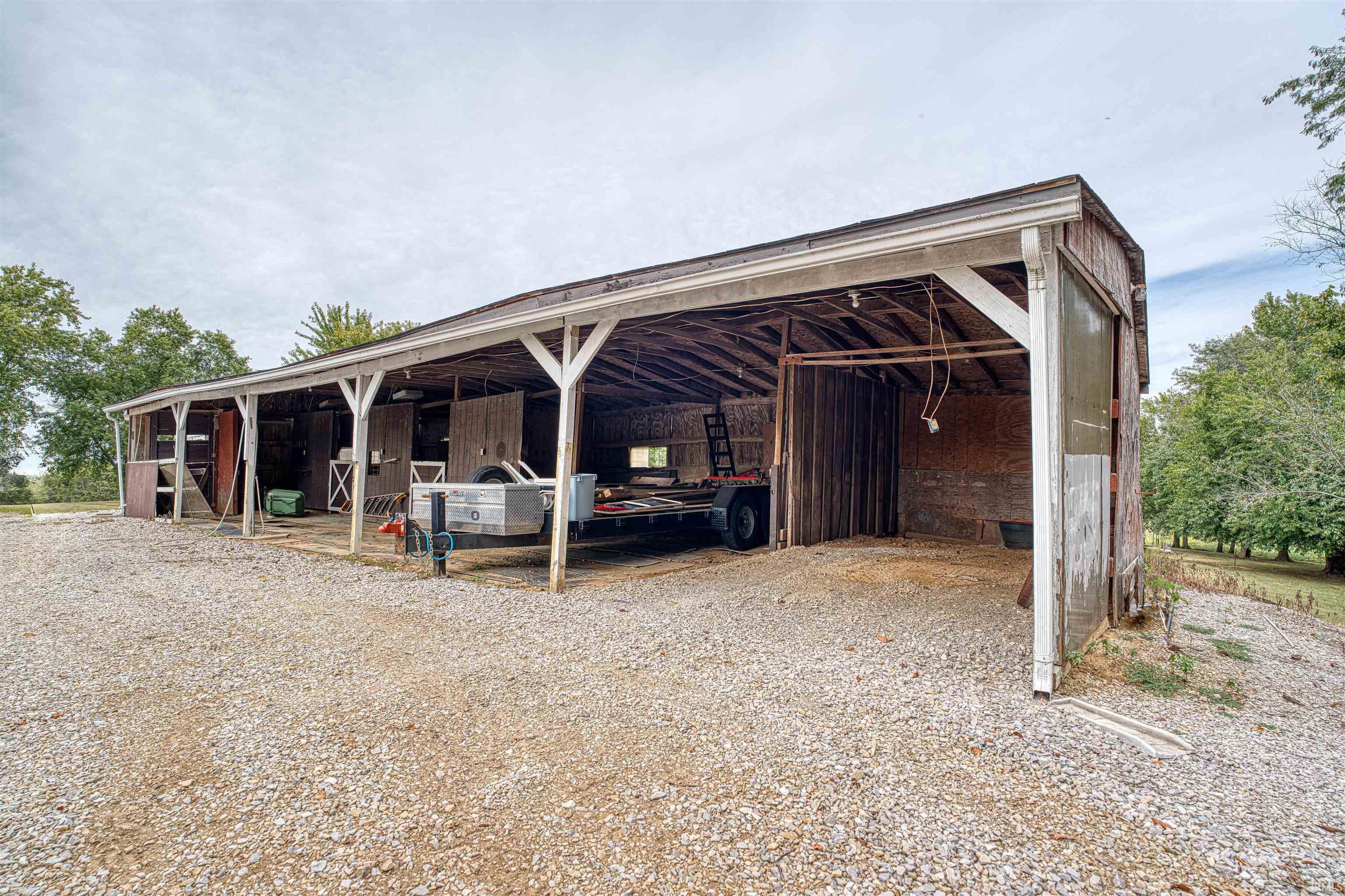 4225 Copperline Road Mount Vernon, IN 47620 - Photo 29 of 36 Gallery Image 29