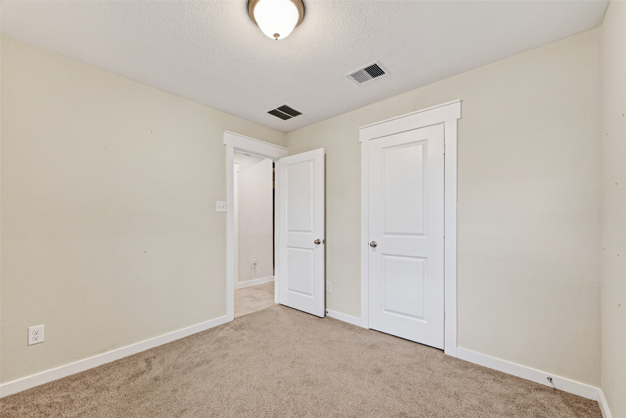 252 Laura Leigh Lane Angleton, TX 77515 - Photo 23 of 30