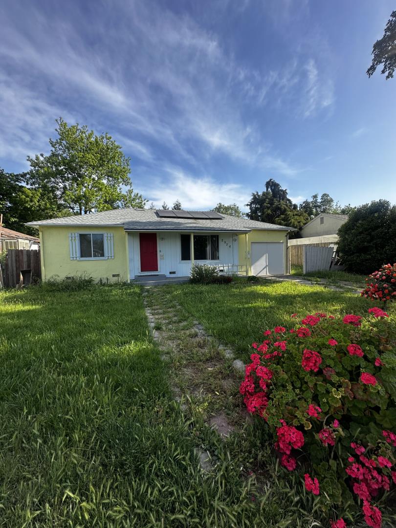 2936 West Euclid Ave  