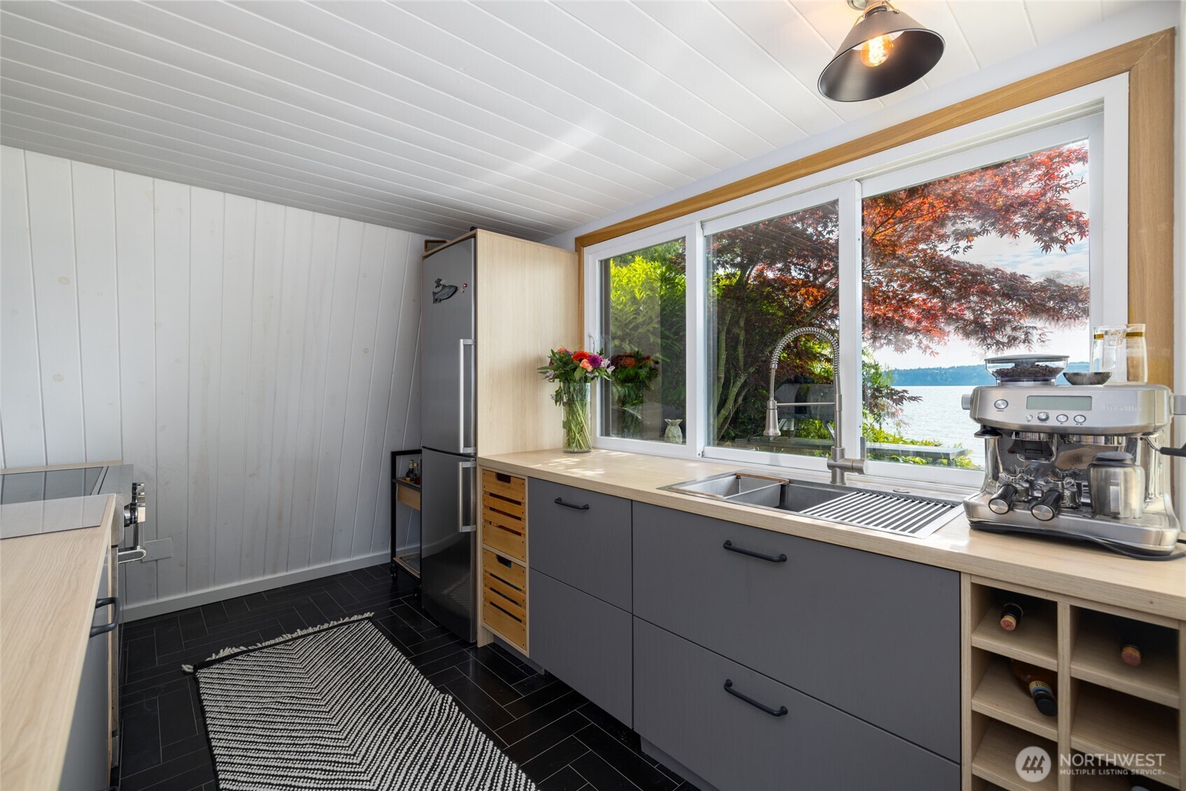 17238 Maple Lane La Conner, WA 98257 - Photo 16 of 39