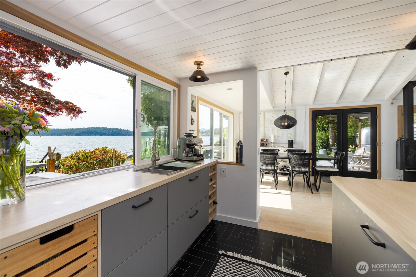 17238 Maple Lane La Conner, WA 98257 - Photo 17 of 39