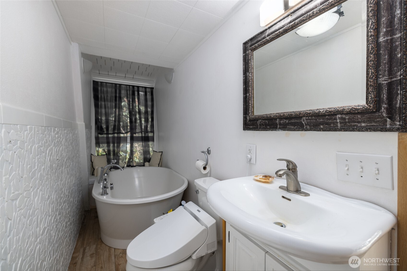 17238 Maple Lane La Conner, WA 98257 - Photo 21 of 39