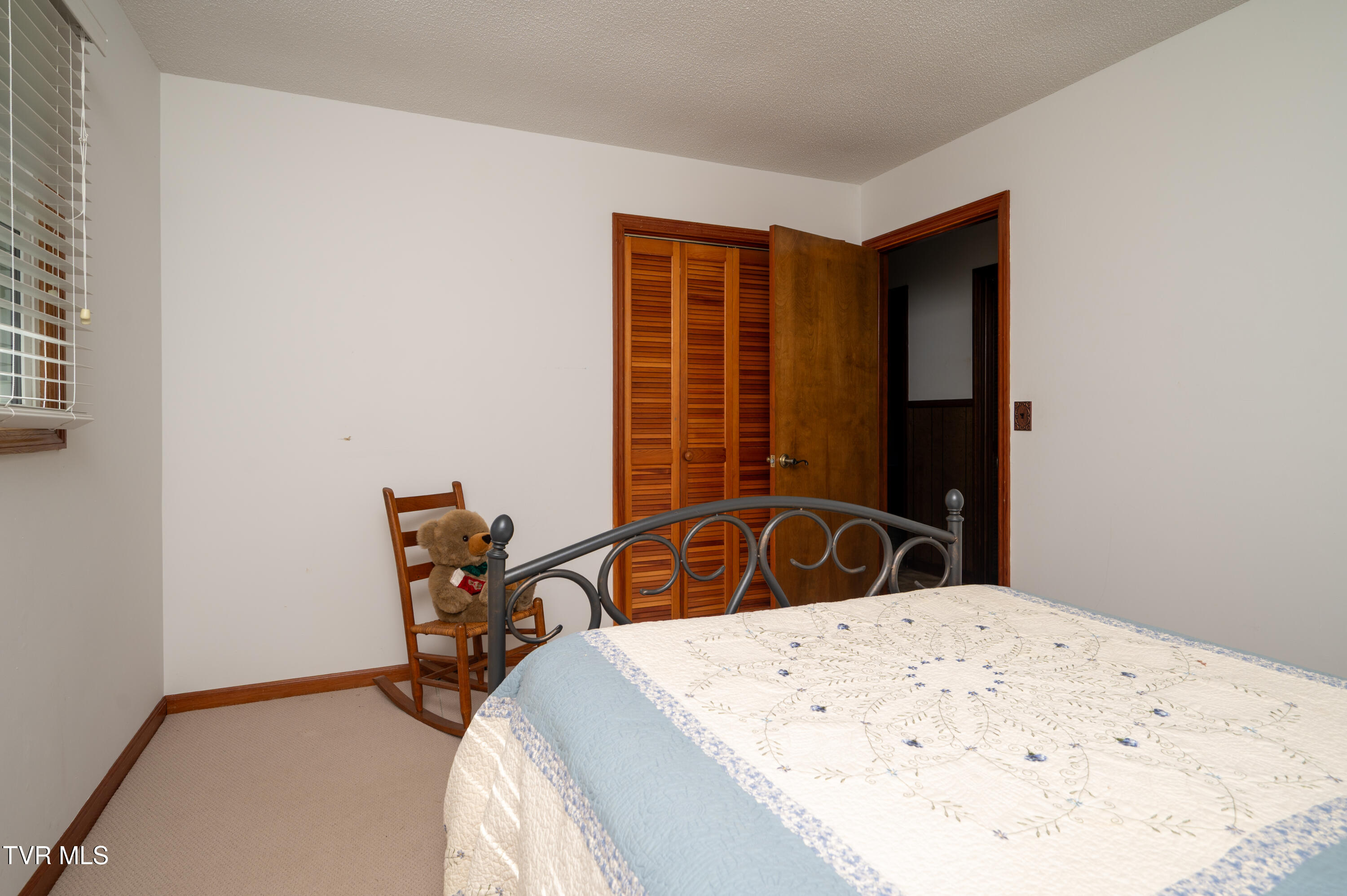 2120 Old Lewis Road Johnson City, TN 37601 - Photo 25 of 45 Old Lewis-37