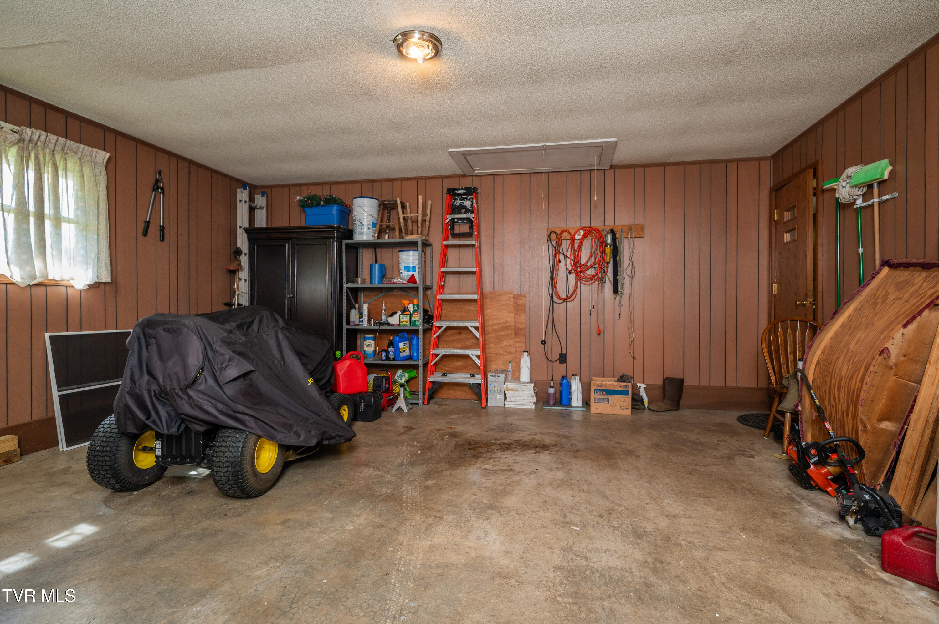 2120 Old Lewis Road Johnson City, TN 37601 - Photo 36 of 45 Old Lewis-45