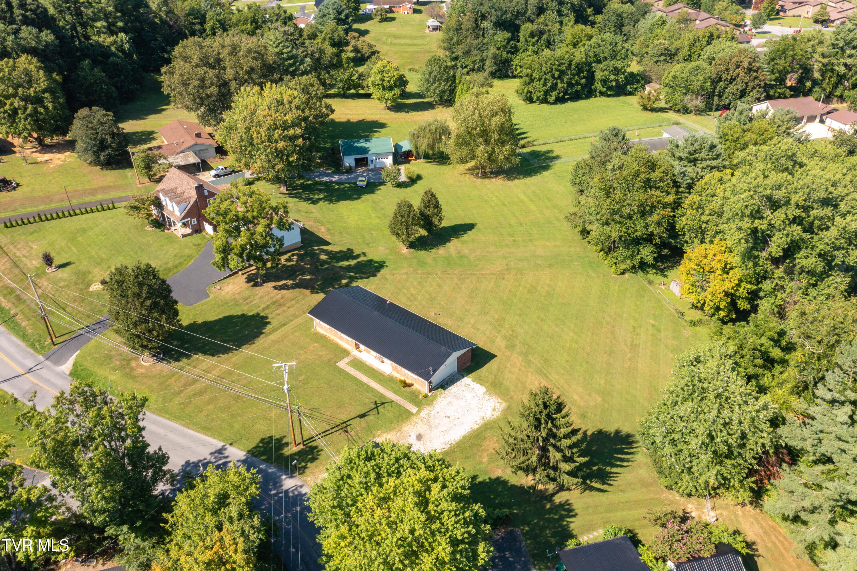 2120 Old Lewis Road Johnson City, TN 37601 - Photo 41 of 45 Old Lewis-11