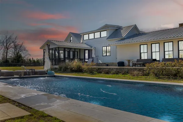 $3,875,000 | 4620 Treybig Loop, Fayetteville, TX 78940