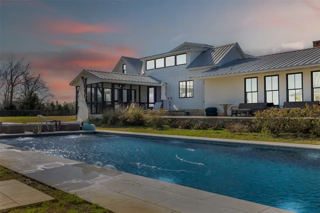 $3,875,000 | 4620 Treybig Loop, Fayetteville, TX 78940
