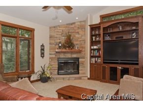 510 Walker Ridge Rochester, IL 62563 - Photo 3 of 15