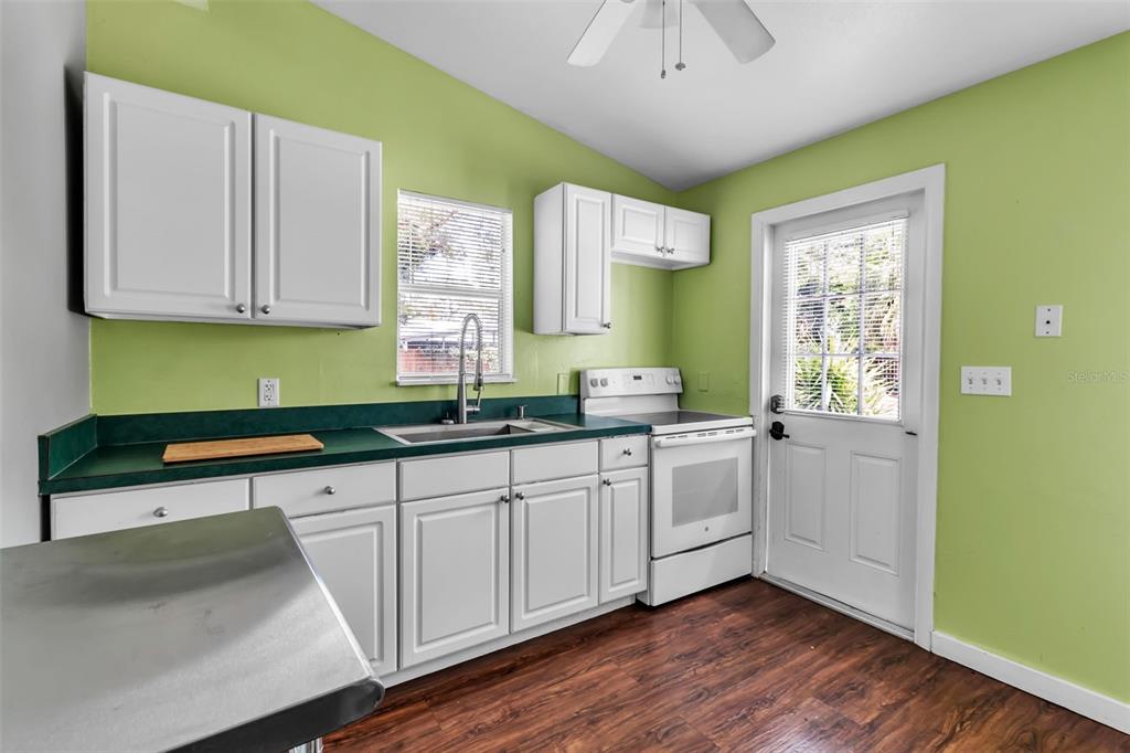 1817 6th Street Sarasota, FL 34236 - Photo 52 of 63