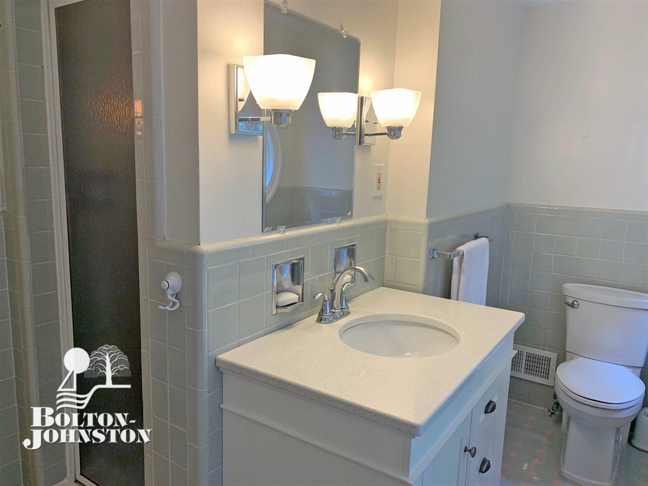 277 Touraine Road Grosse Pointe, MI 48236 - Photo 28 of 48 31383075-27.JPG