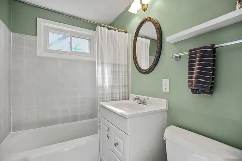 $499,000 | 7409 Ash Street, Prairie Village, KS 66208