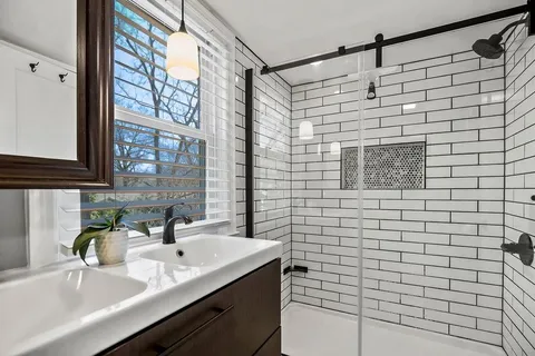 $499,000 | 7409 Ash Street, Prairie Village, KS 66208