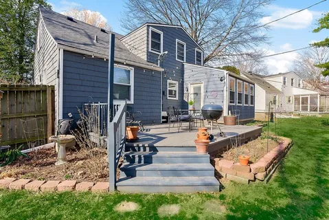 $499,000 | 7409 Ash Street, Prairie Village, KS 66208