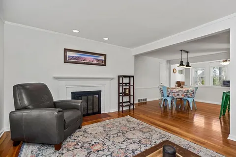 $499,000 | 7409 Ash Street, Prairie Village, KS 66208