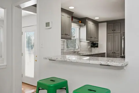 $499,000 | 7409 Ash Street, Prairie Village, KS 66208