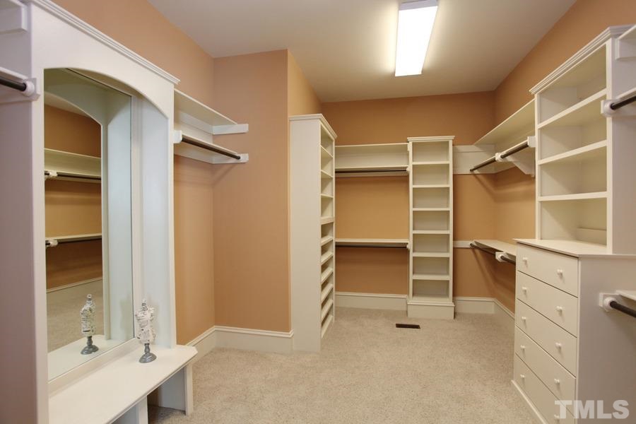 5312 Pomfret Point Raleigh, NC 27612 - Photo 14 of 25 Gallery Image 14