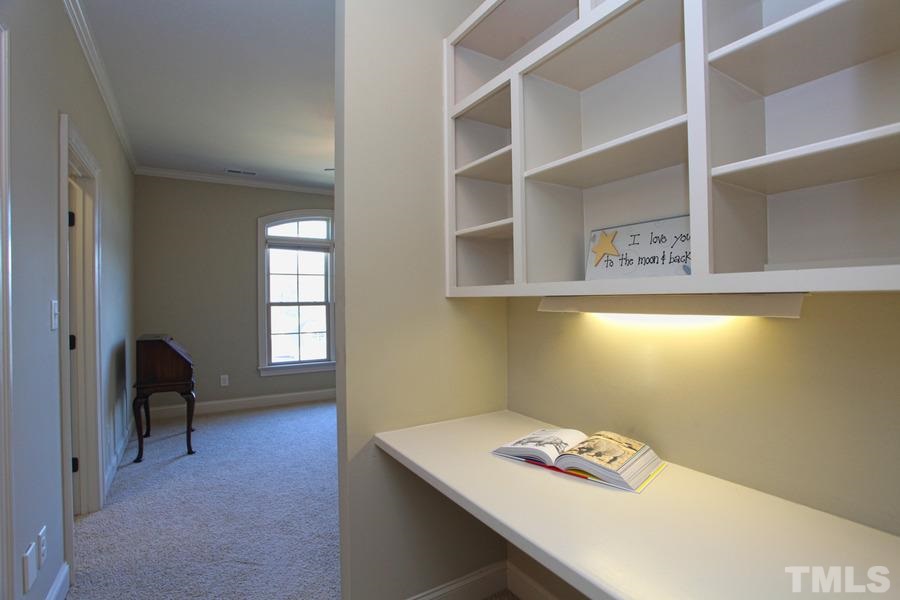 5312 Pomfret Point Raleigh, NC 27612 - Photo 18 of 25 Gallery Image 18