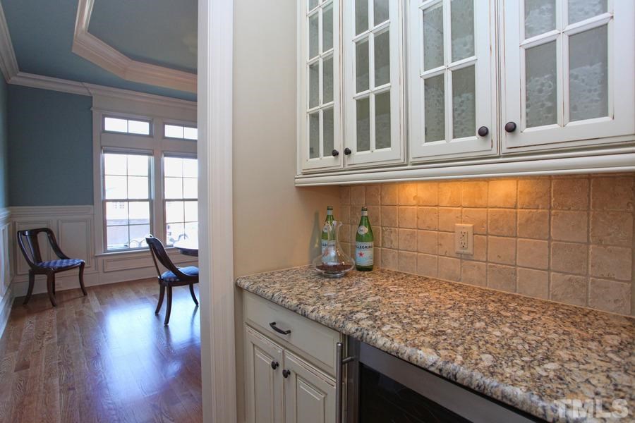 5312 Pomfret Point Raleigh, NC 27612 - Photo 6 of 25 Gallery Image 6