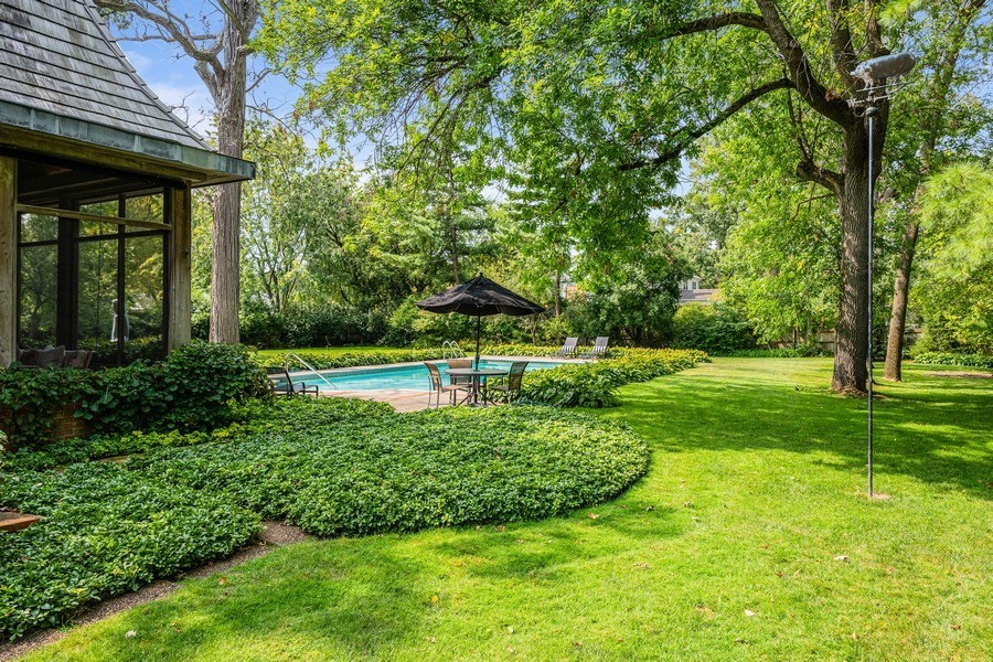 54 Hibbard Road Northfield, IL 60093 - Photo 60 of 68