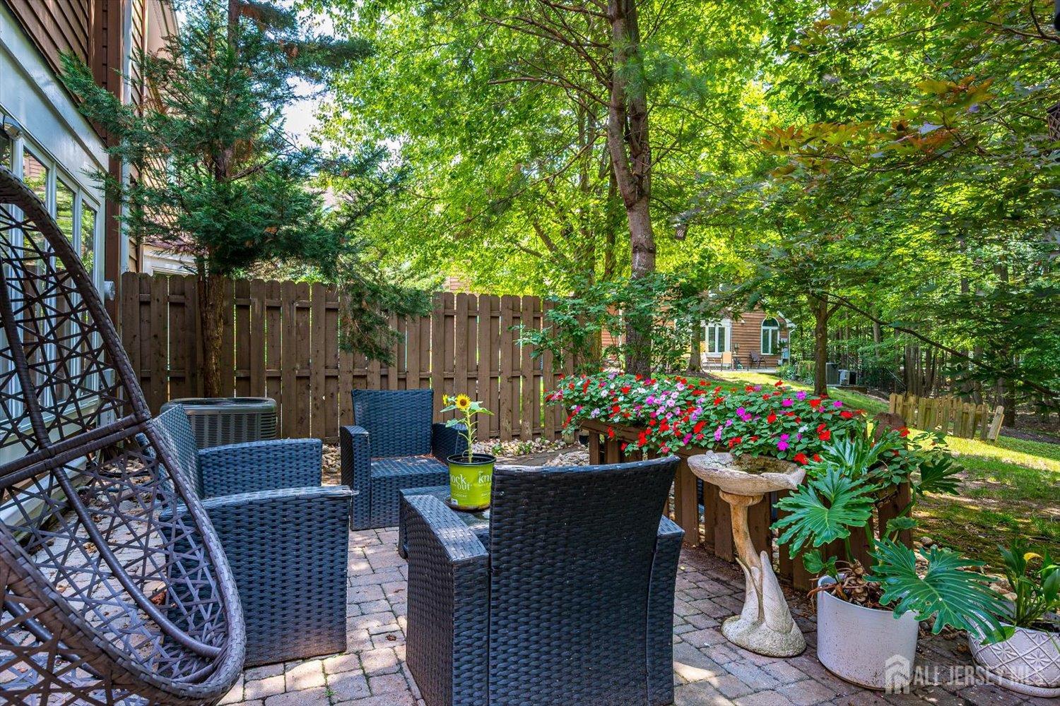 162 Coppertree Court Edison, NJ 08820 - Photo 26 of 35