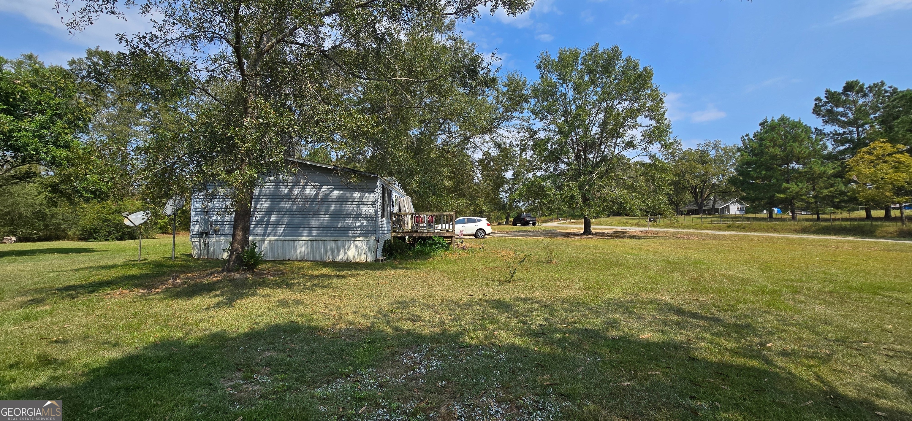 509 Maddox Road East Dublin, GA 31027 - Photo 2 of 15