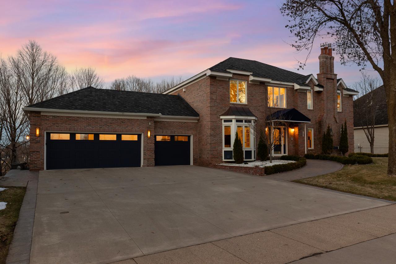10692 Mt Curve Road Eden Prairie, MN 55347 - Photo 77 of 78 Gallery Image 77