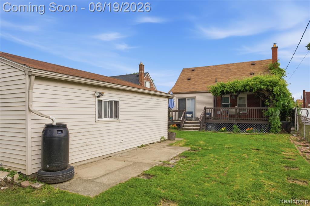 529 Champaign Road Lincoln Park, MI 48146 - Photo 15 of 25