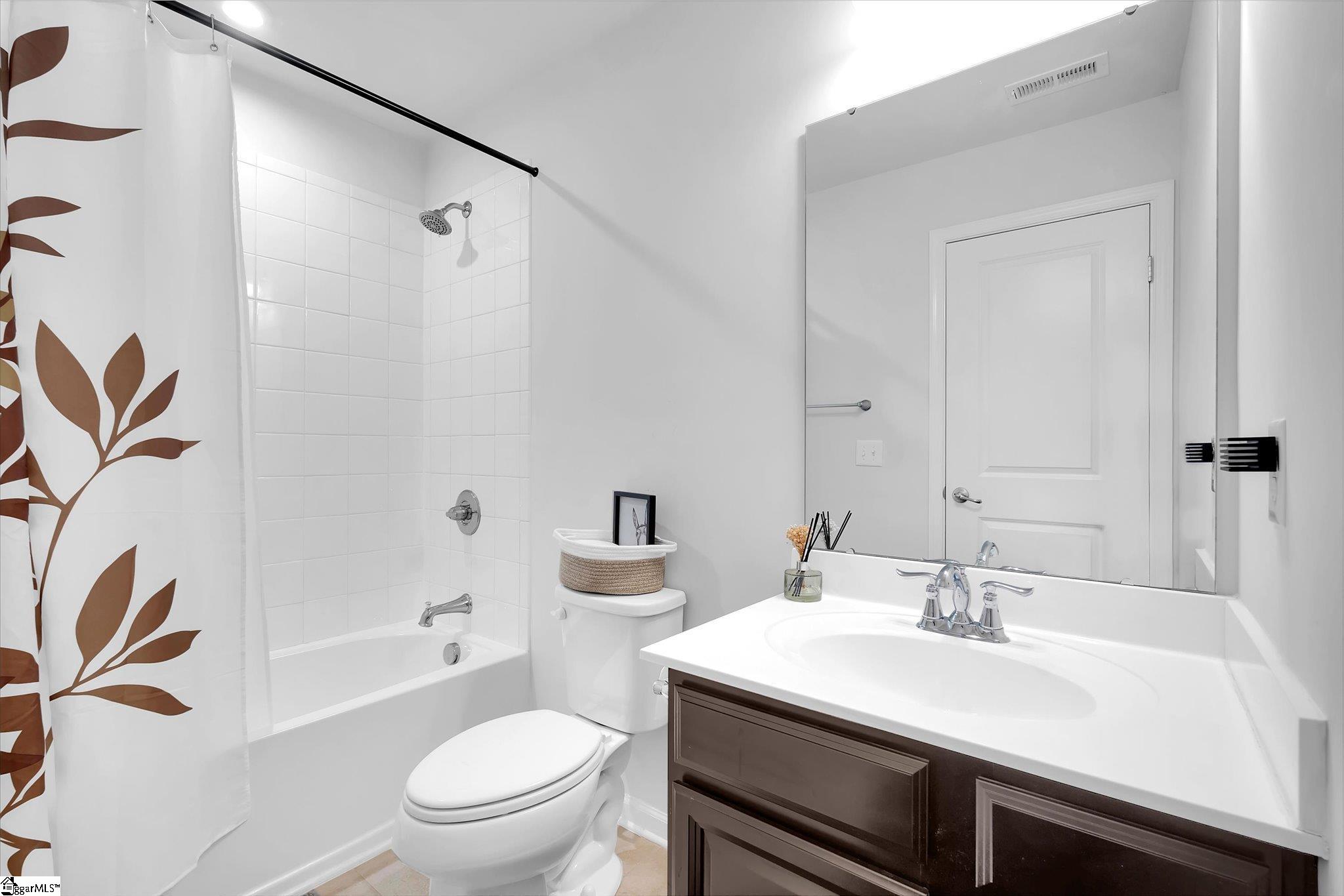 529 Bucklebury Road Greer, SC 29651 - Photo 25 of 30 Gallery Image 25