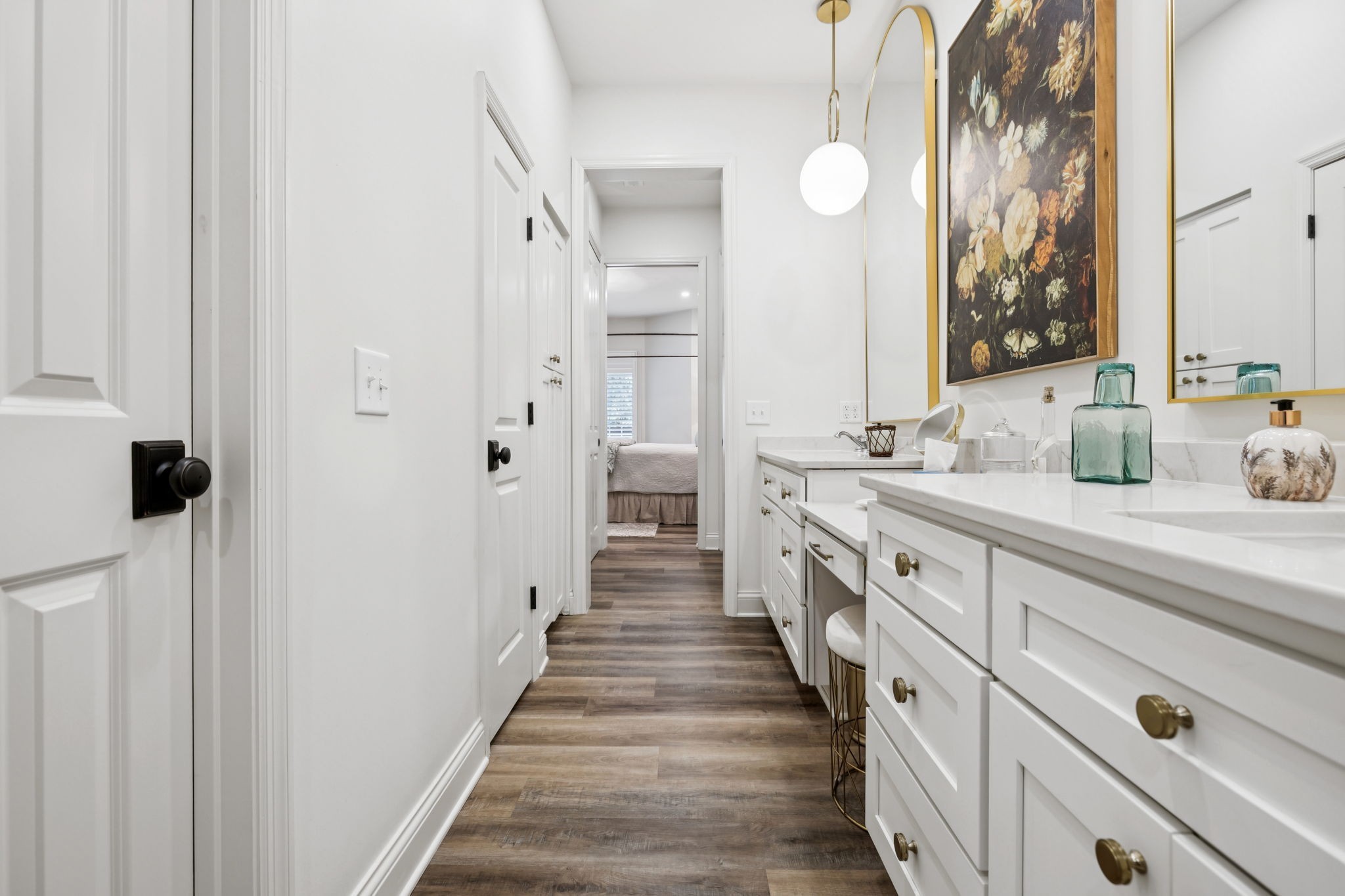 829 Highgrove Circle Franklin, TN 37069 - Photo 59 of 98 a spacious bathroom with a double vanity sink and a large mirror