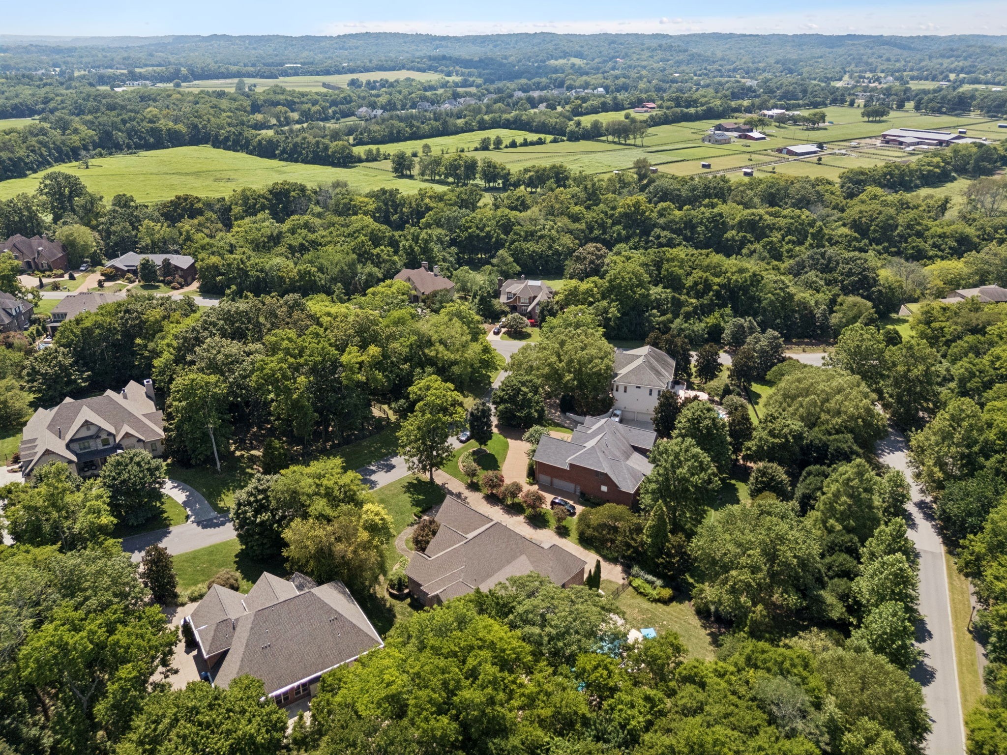 829 Highgrove Circle Franklin, TN 37069 - Photo 94 of 98 an aerial view of a houses with a yard