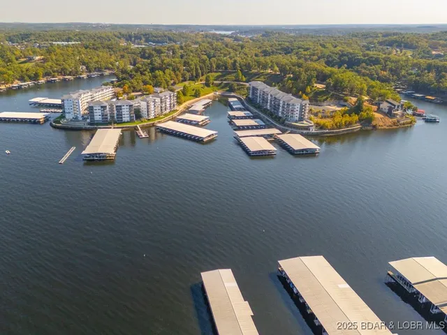 $599,000 | 183 Upper Monarch Cove Drive, Unit 4A, Lake Ozark, MO 65049