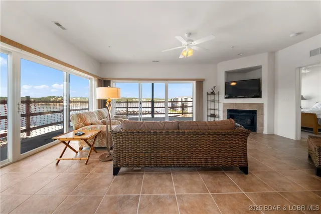 $599,000 | 183 Upper Monarch Cove Drive, Unit 4A, Lake Ozark, MO 65049