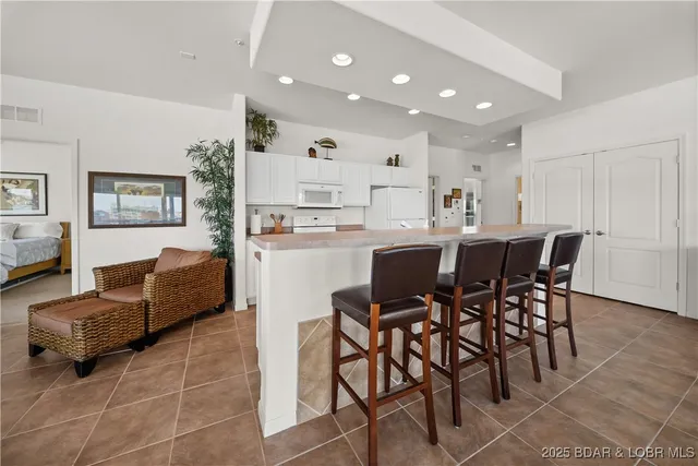 $599,000 | 183 Upper Monarch Cove Drive, Unit 4A, Lake Ozark, MO 65049