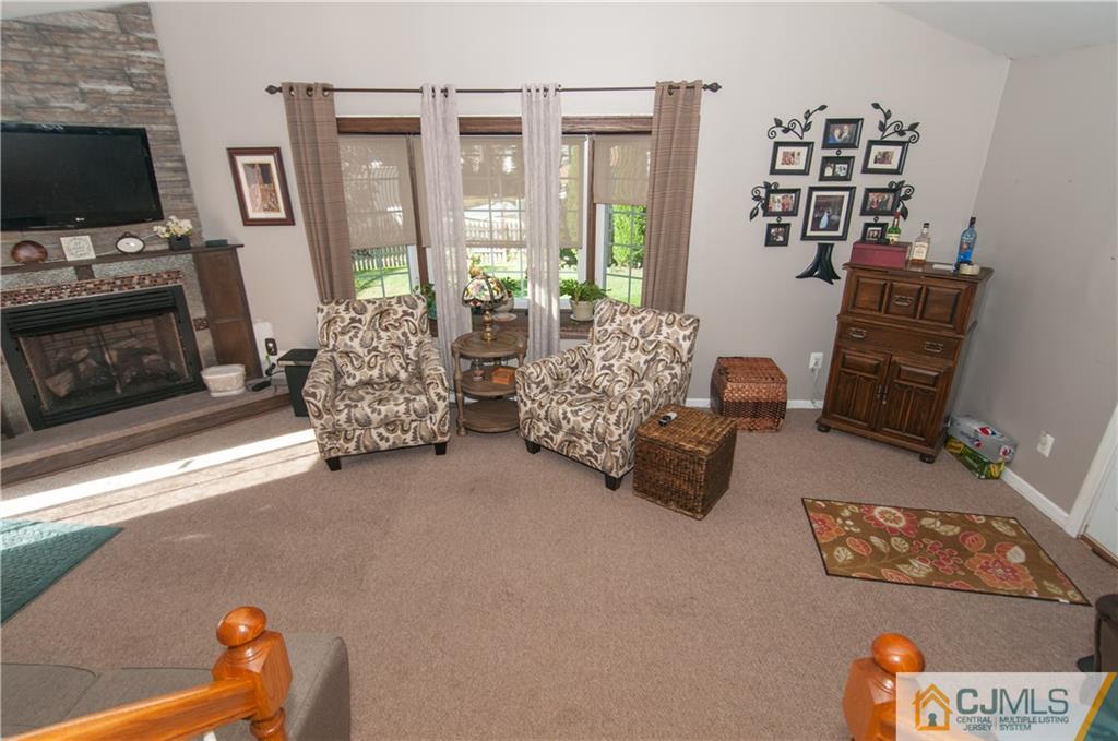 161 Pension Road Manalapan, NJ 07726 - Photo 10 of 25 Gallery Image 10