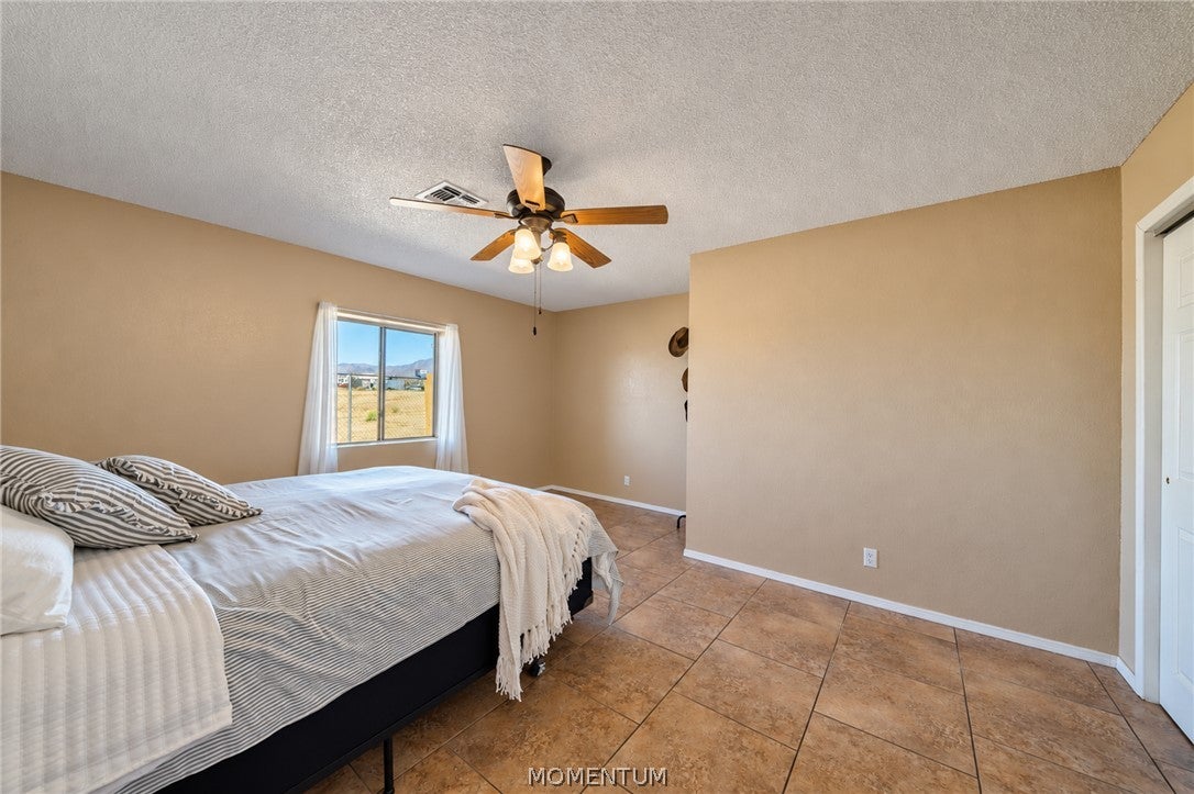 192 South Hope Road Golden Valley, AZ 86413 - Photo 12 of 31 Gallery Image 12