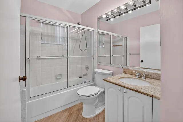 $200,000 | 5414 Venetia Court, Unit G, Boynton Beach, FL 33437