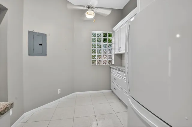 $200,000 | 5414 Venetia Court, Unit G, Boynton Beach, FL 33437