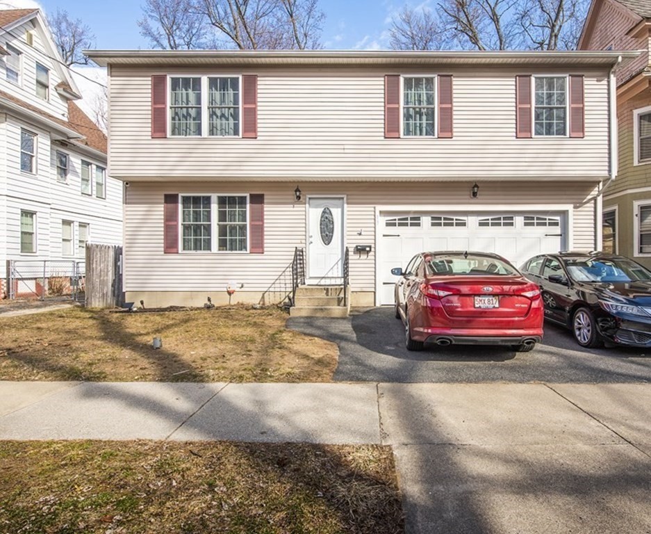 13 Ruskin Street Springfield, MA 01108 - Photo 1 of 20