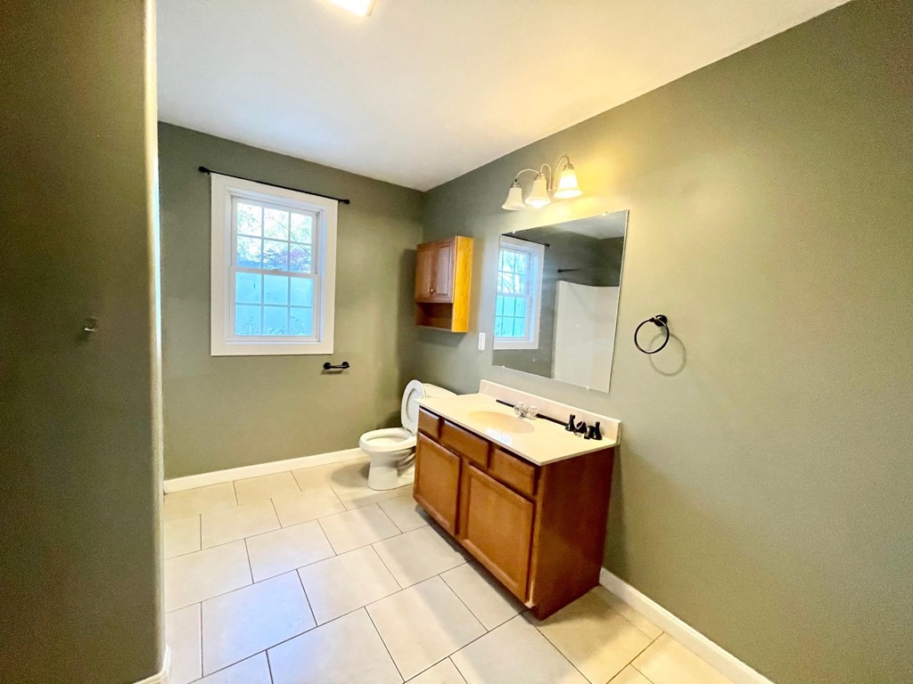 13 Ruskin Street Springfield, MA 01108 - Photo 14 of 20