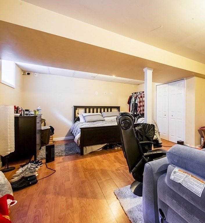 13 Ruskin Street Springfield, MA 01108 - Photo 5 of 20