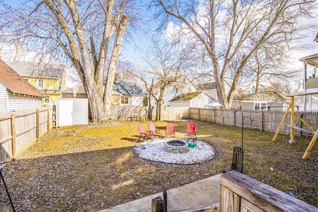 13 Ruskin Street Springfield, MA 01108 - Photo 6 of 20