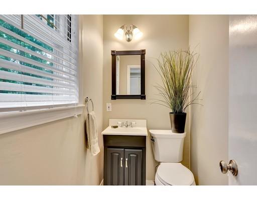 81 Prospect Street Wellesley, MA 02481 - Photo 12 of 24 Gallery Image 12