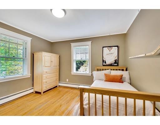 81 Prospect Street Wellesley, MA 02481 - Photo 17 of 24 Gallery Image 17