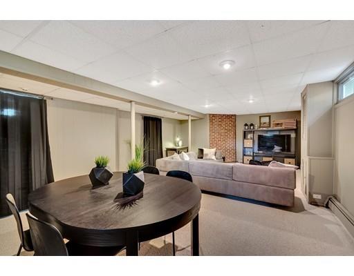 81 Prospect Street Wellesley, MA 02481 - Photo 20 of 24 Gallery Image 20