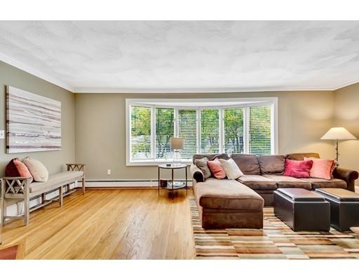 81 Prospect Street Wellesley, MA 02481 - Photo 8 of 24 Gallery Image 8